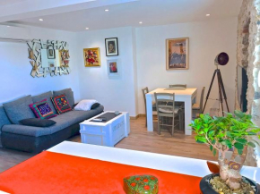  Appartement vieil Antibes  Антиб